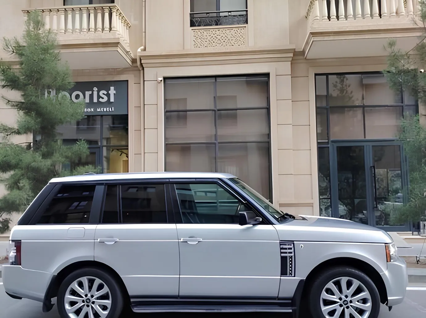 Land Rover Range Rover, 2.9 L, 2003 ano, 247 000 km, Baku - Preço: 21 000 ₼ - Tunel.az