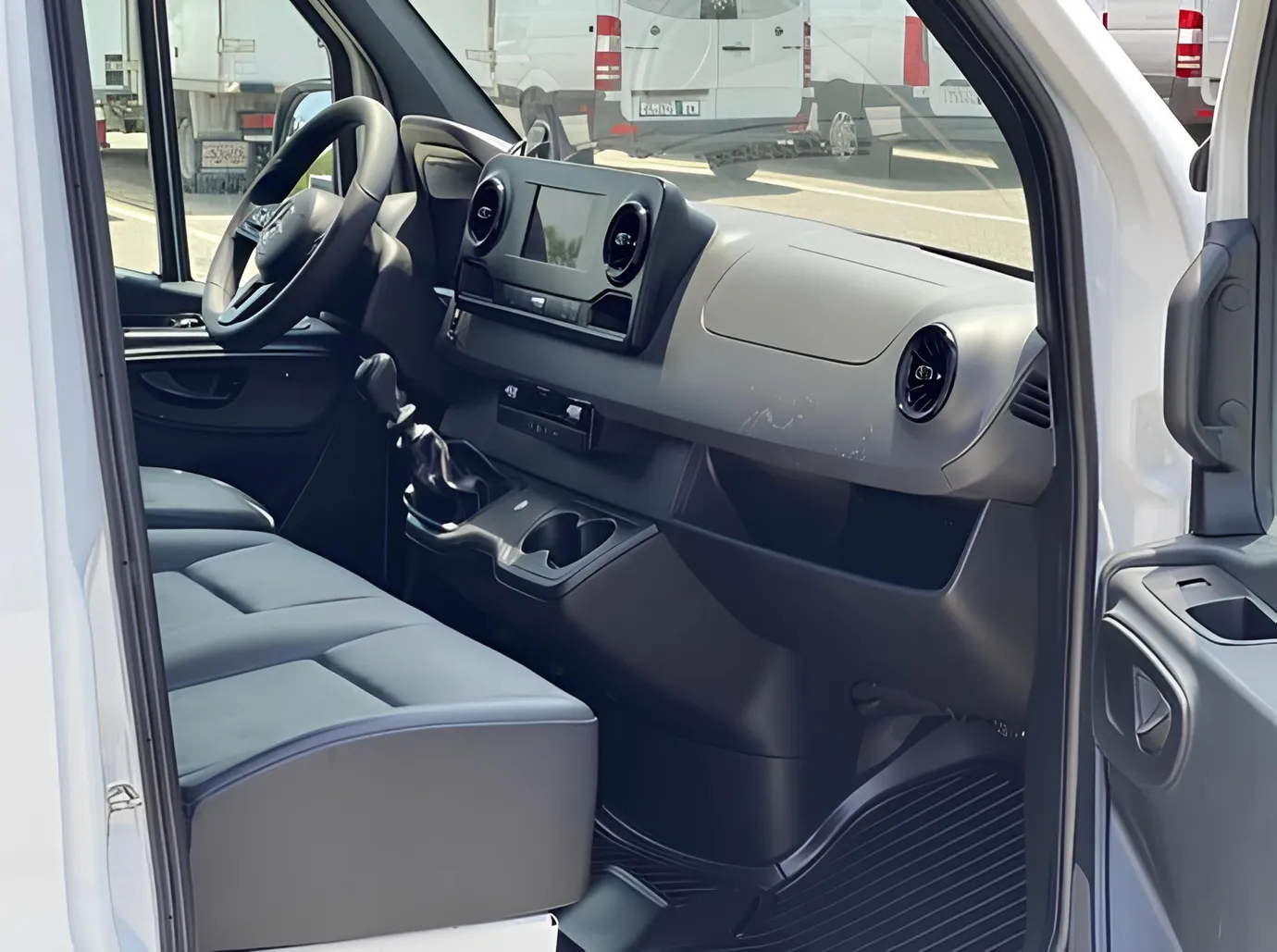 Mercedes Sprinter 316, 2.2 L, 2018 i̇l, 254 000 km, Bakı - Qiymət: 46 400 ₼ - Tunel.az