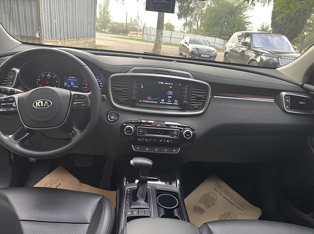 Kia Sorento, 2.0 L, 2019 year, 173 000 km, Baku - Price: 36 500 ₼ - Tunel.az
