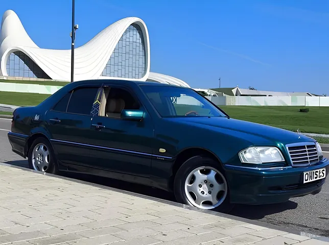 Mercedes C 180, 1.8 L, 1997 year, 388 000 km, Baku - Price: 10 500 ₼ - Tunel.az