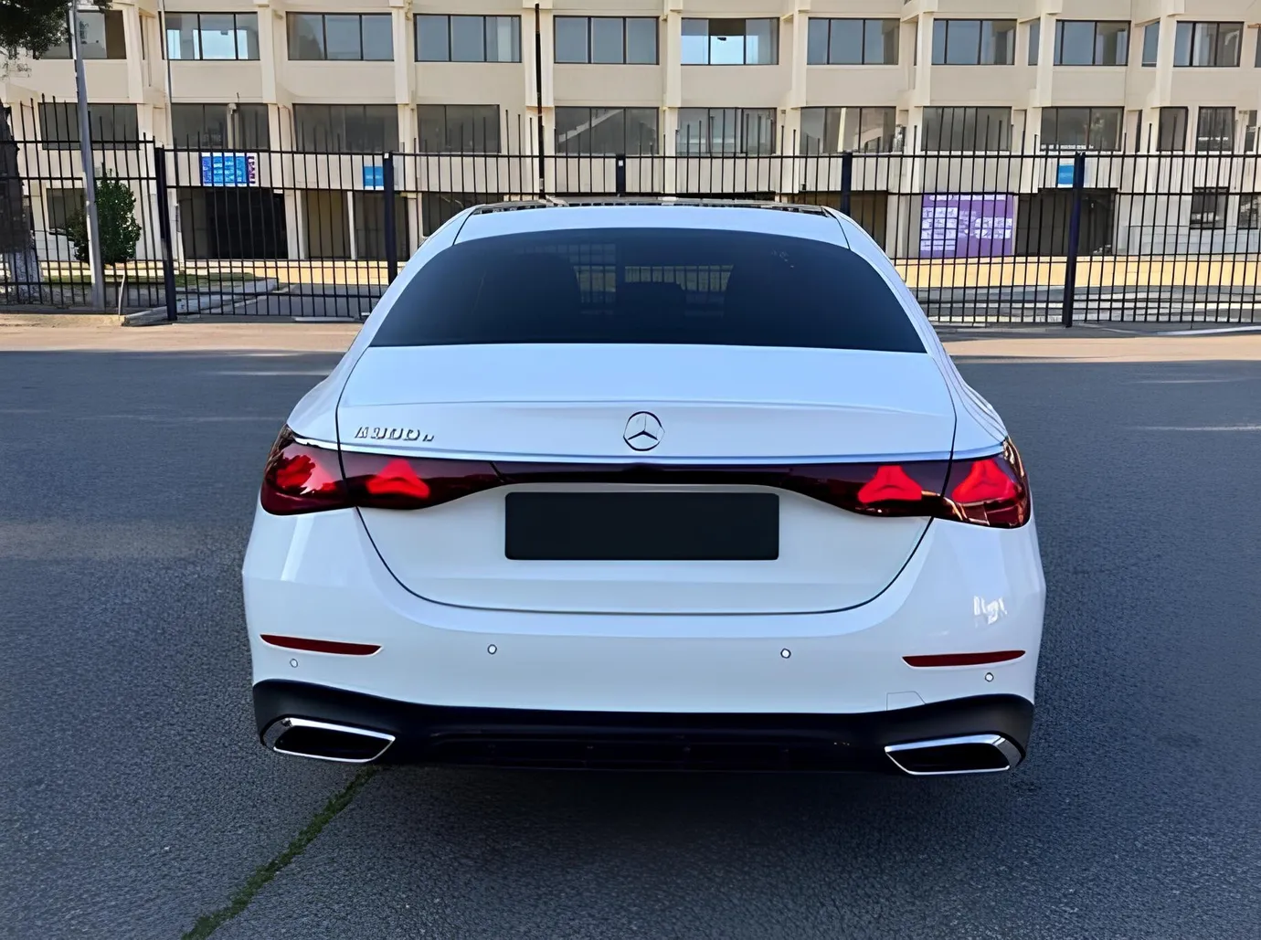 Mercedes E 300 e, 2.0 L, 2023 year, 42 000 km, Sumgayit - Price: 110 000 ₼ - Tunel.az
