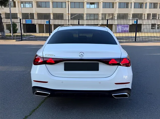 Mercedes E 300 e, 2.0 L, 2023 year, 42 000 km, Sumgayit - Price: 110 000 ₼ - Tunel.az