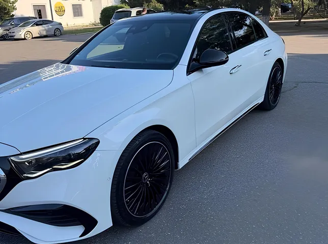 Mercedes E 300 e, 2.0 L, 2023 year, 42 000 km, Sumgayit - Price: 110 000 ₼ - Tunel.az