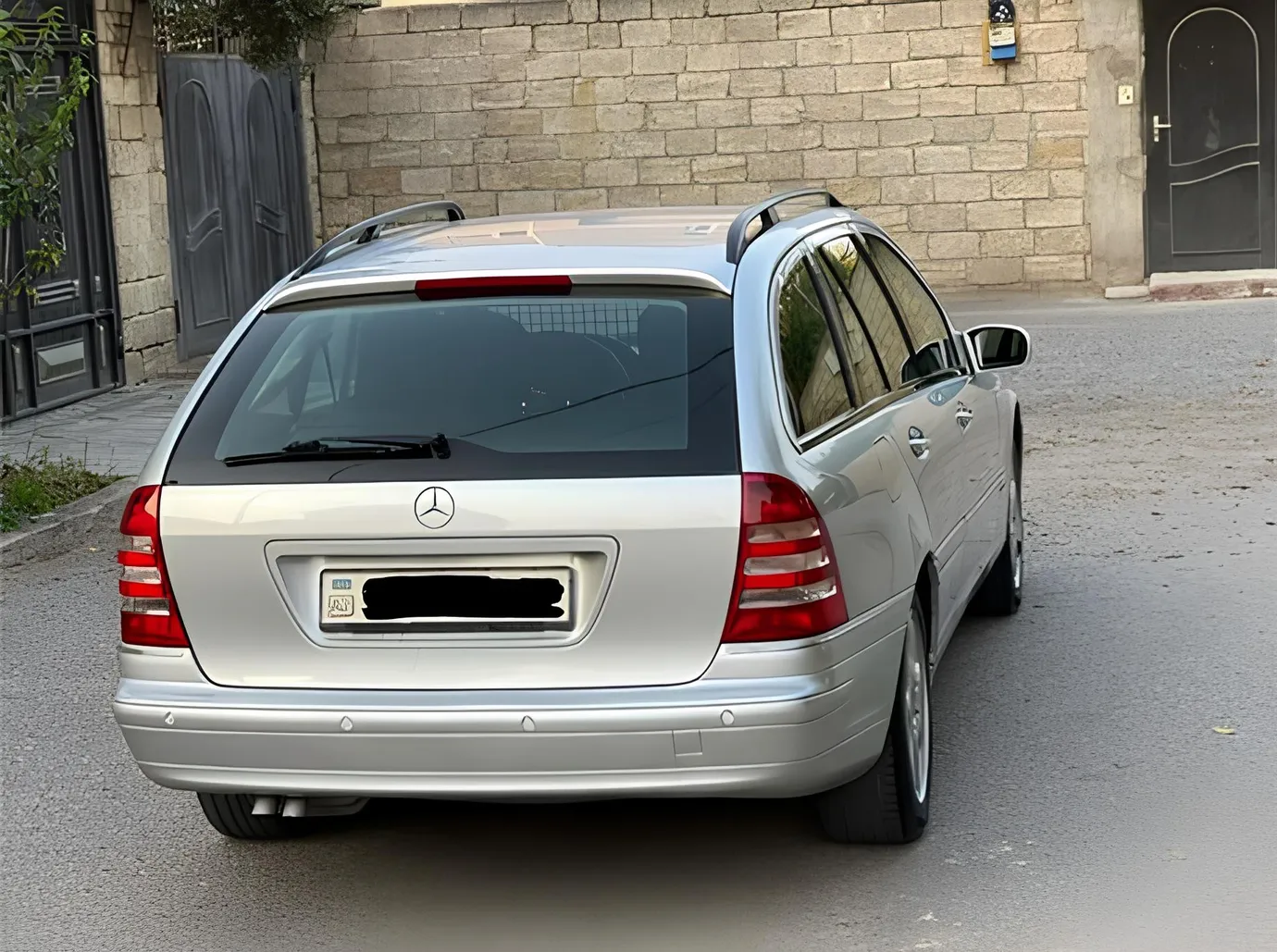 Mercedes C 200, 2.0 L, 2001 year, 237 645 km, Baku - Price: 11 800 ₼ - Tunel.az