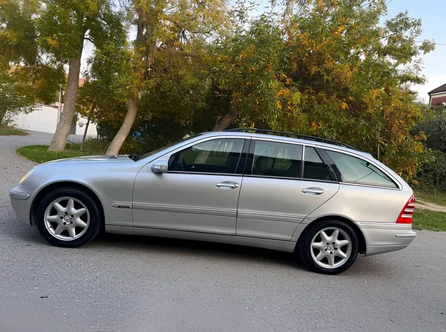 Mercedes C 200, 2.0 L, 2001 year, 237 645 km, Baku - Price: 11 800 ₼ - Tunel.az