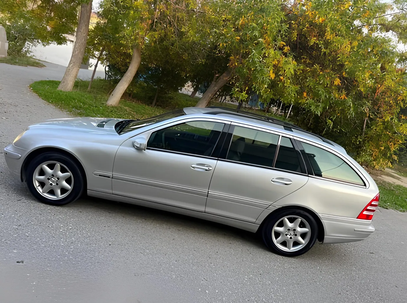 Mercedes C 200, 2.0 L, 2001 year, 237 645 km, Baku - Price: 11 800 ₼ - Tunel.az