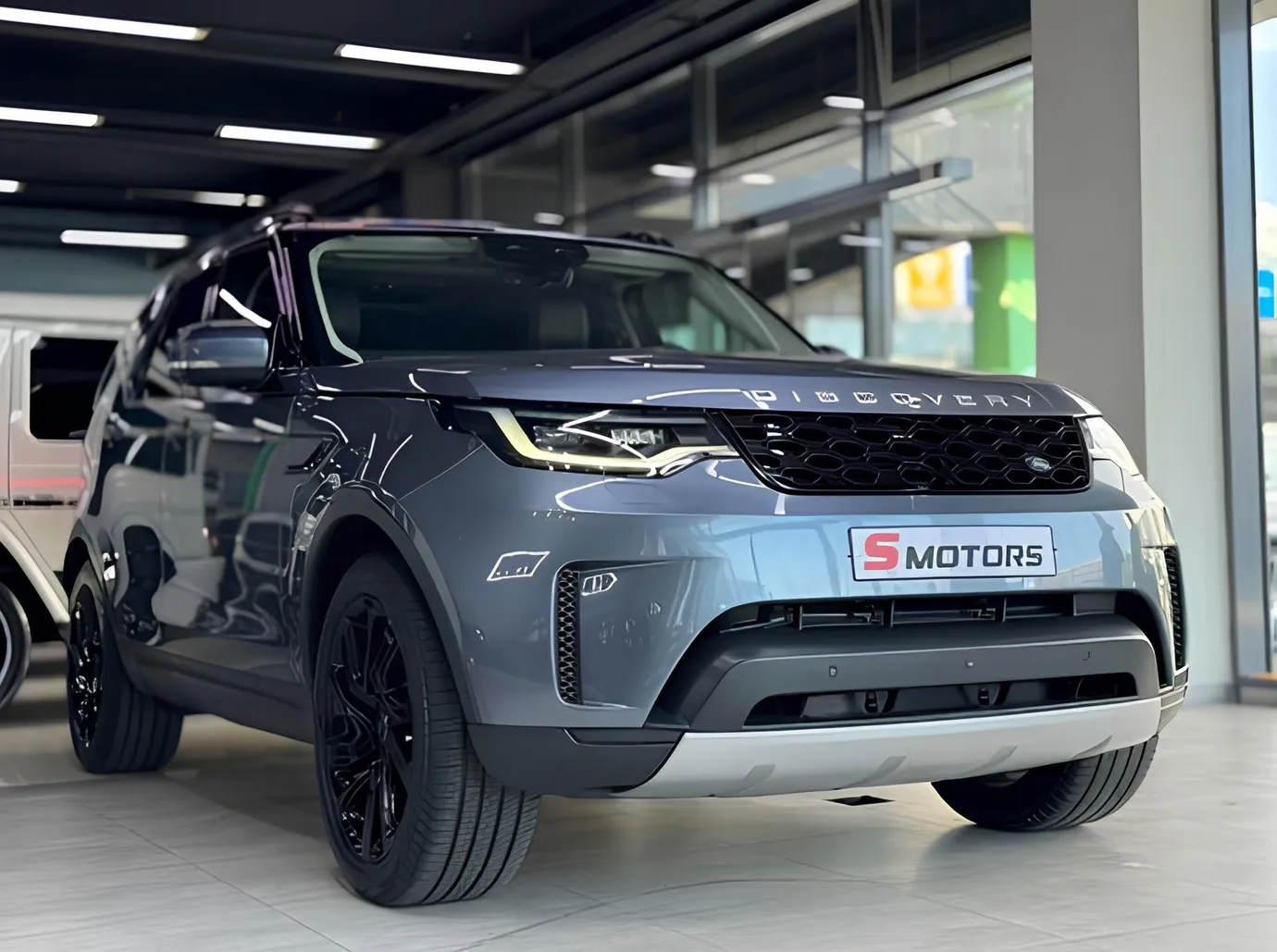 Land Rover Discovery, 2.0 L, 2021 year, 66 666 km, Baku - Price: 68 500 ₼ - Tunel.az
