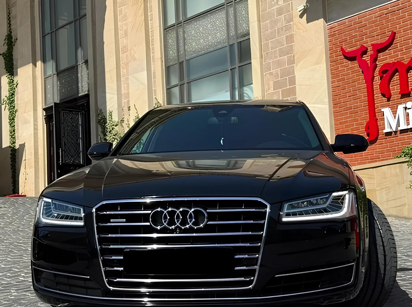 Audi A8, 4.0 L, 2014 год, 93 000 km, Баку - Цена: 48 500 ₼ - Tunel.az
