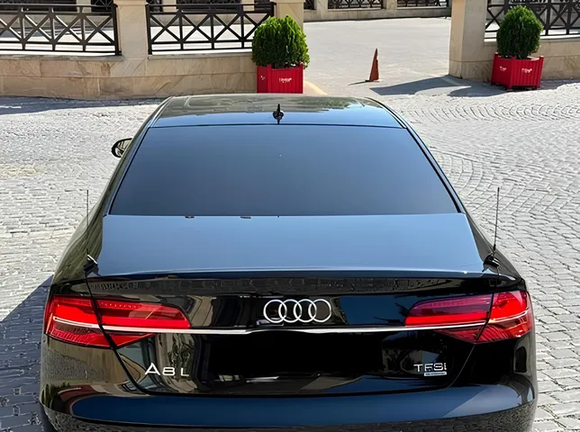 Audi A8, 4.0 L, 2014 год, 93 000 km, Баку - Цена: 48 500 ₼ - Tunel.az