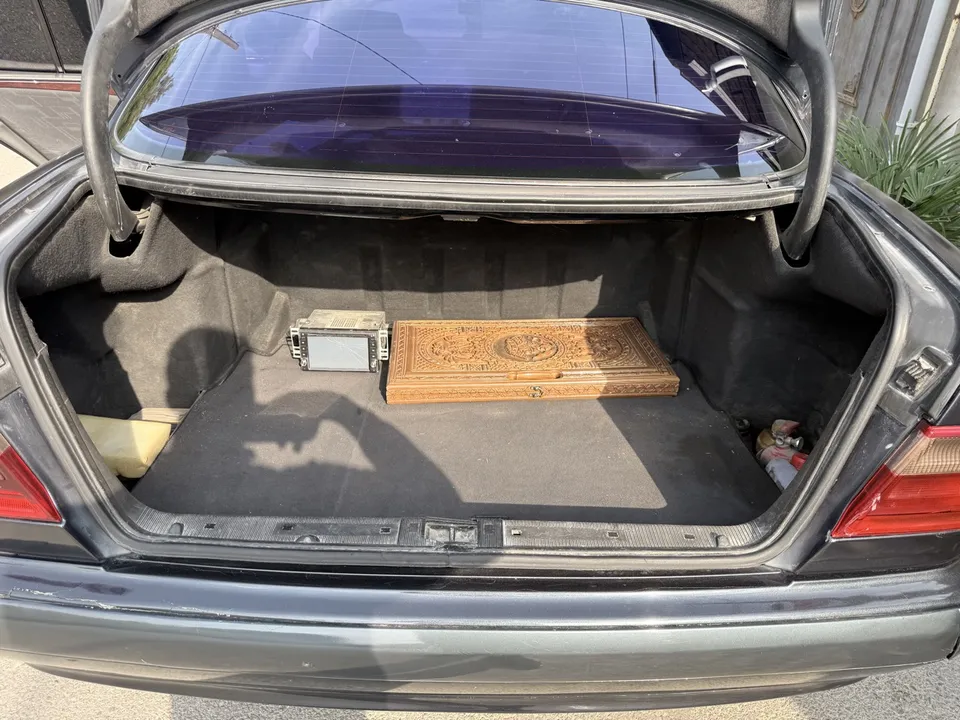 Mercedes E 220, 2.2 L, 2001 წელი, 578 000 km, Baku - ფასი: 13 400 ₼ - Tunel.az