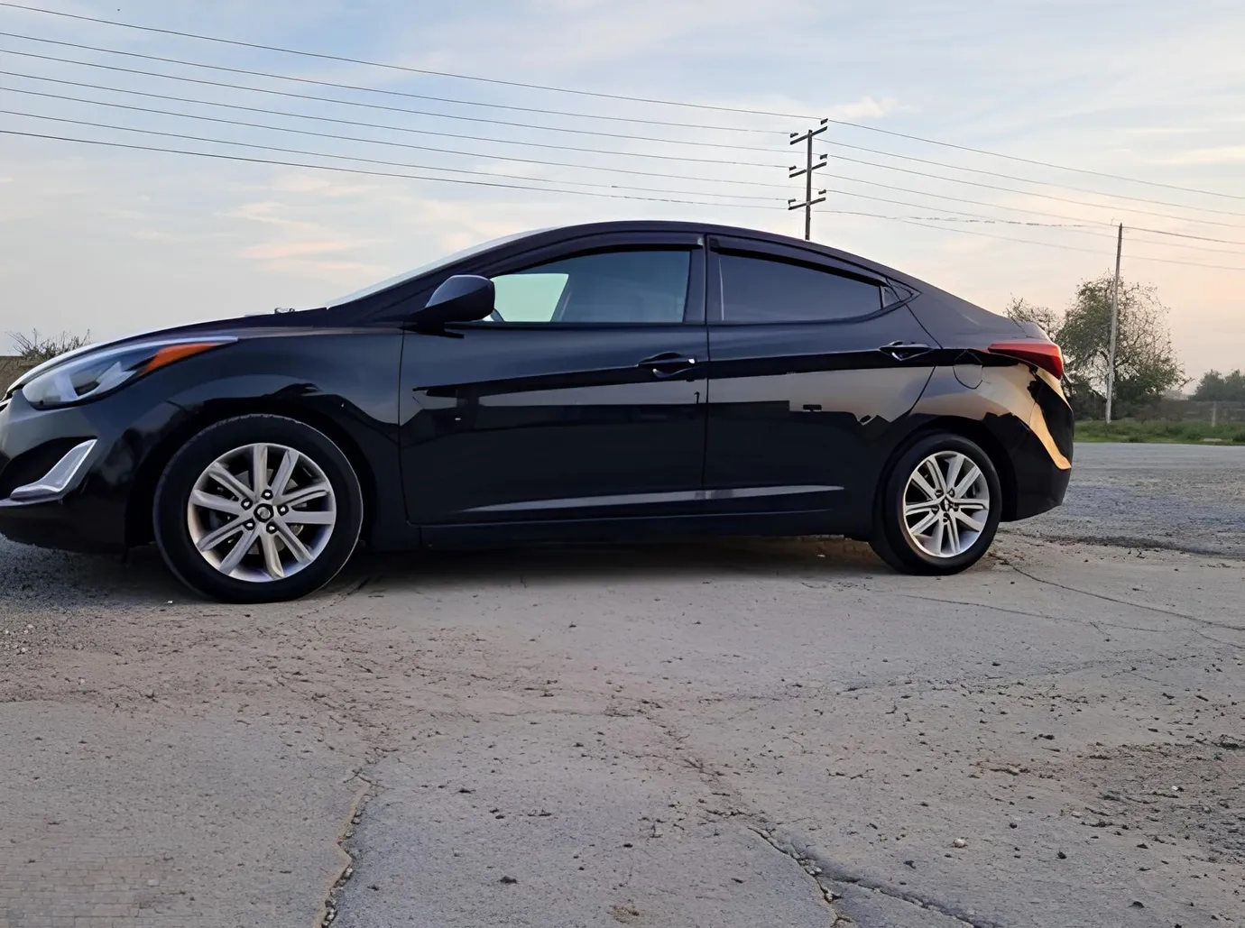 Hyundai Elantra, 1.8 L, 2015 год, 224 000 km, Баку - Цена: 16 900 ₼ - Tunel.az