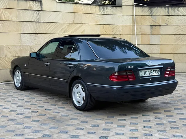 Mercedes E 240, 2.4 L, 1998 year, 382 541 km, Ganja - Price: 12 600 ₼ - Tunel.az