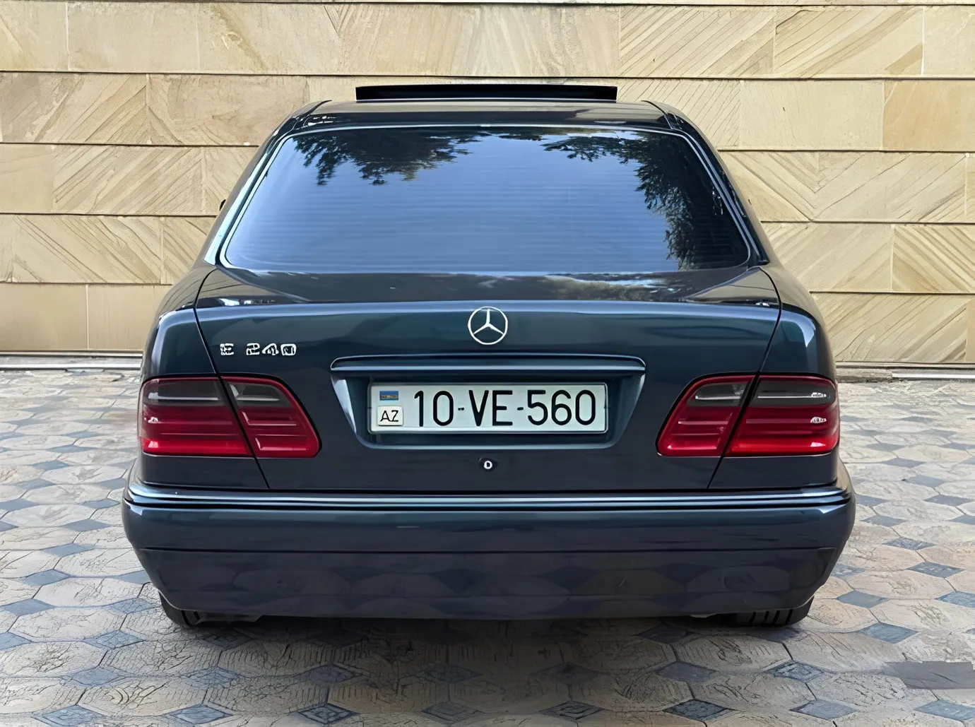 Mercedes E 240, 2.4 L, 1998 year, 382 541 km, Ganja - Price: 12 600 ₼ - Tunel.az