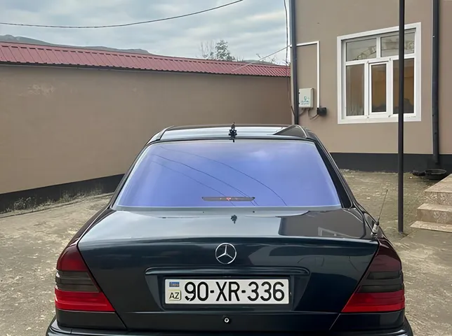 Mercedes C 180, 1.8 L, 1999 i̇l, 274 080 km, Gədəbəy - Qiymət: 11 400 ₼ - Tunel.az