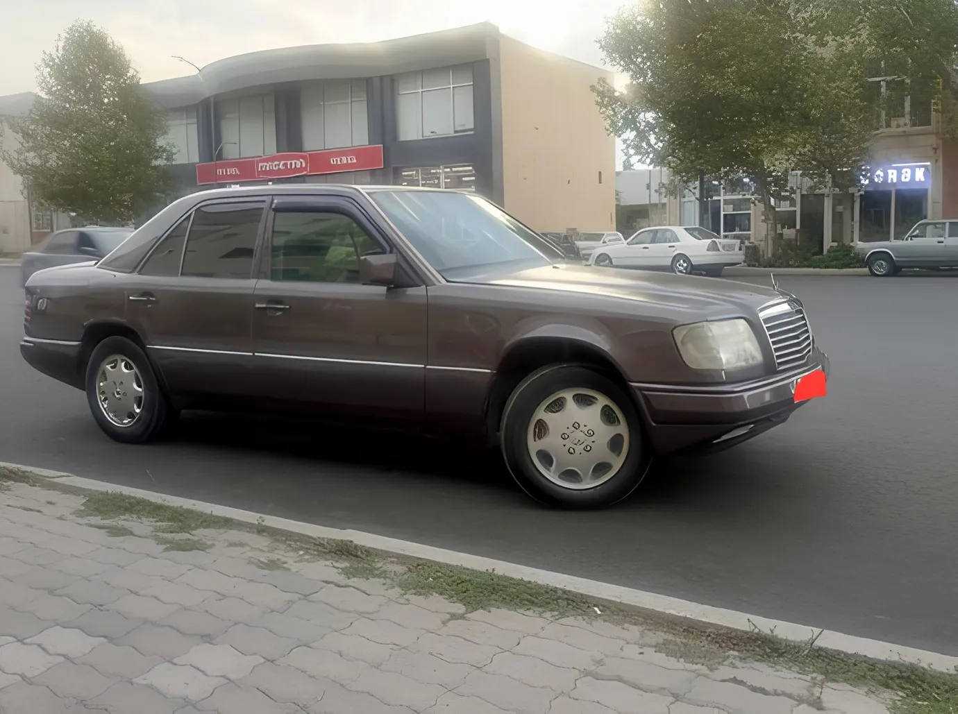 Mercedes 230 E, 2.3 L, 1992 i̇l, 350 000 km, Gəncə - Qiymət: 4 500 ₼ - Tunel.az