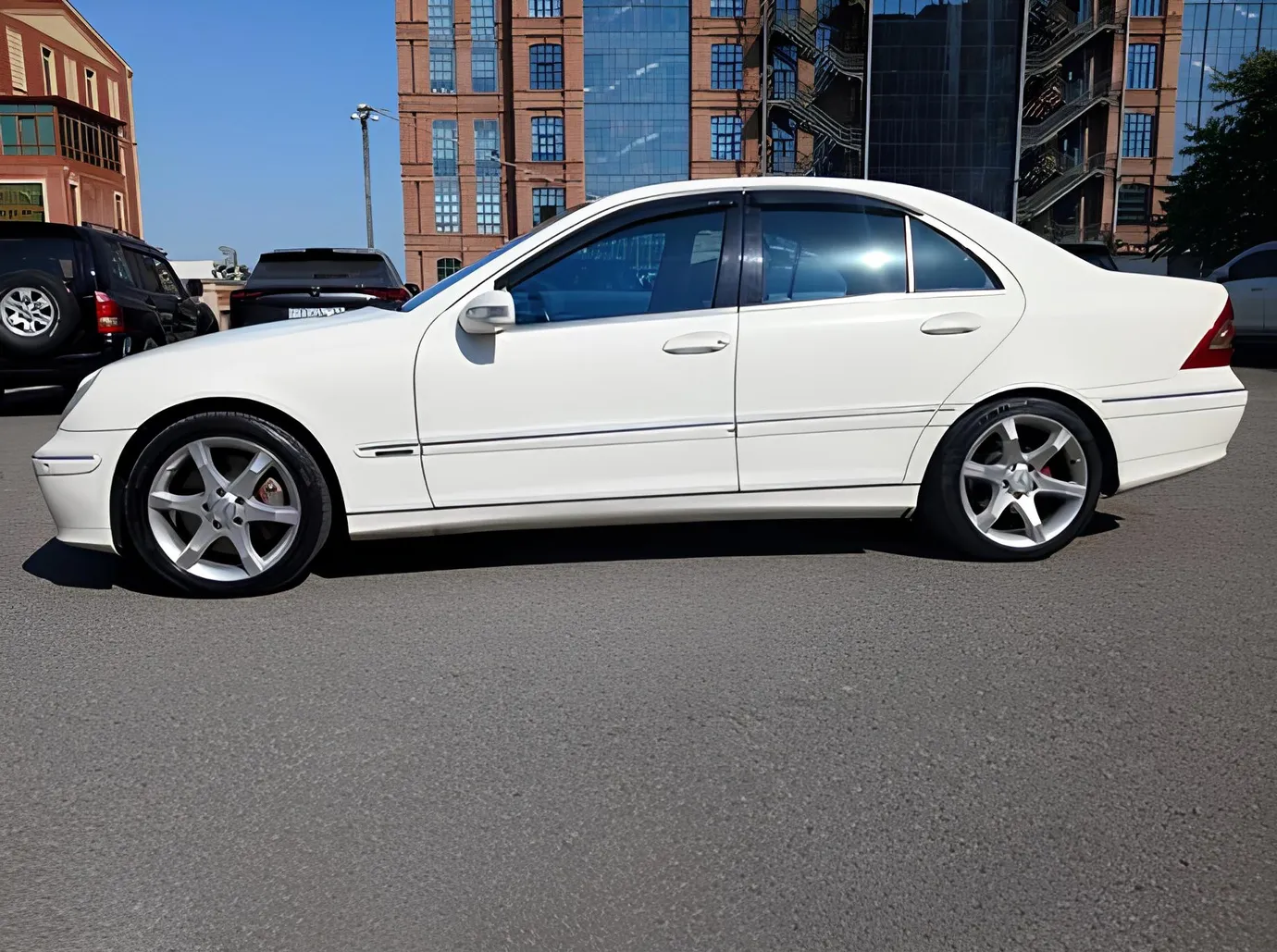 Mercedes C 230, 2.6 L, 2005 жыл, 370 000 km, Baku - Баасы: 10 900 ₼ - Tunel.az