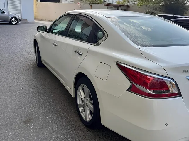 Nissan Altima, 2.5 L, 2014 i̇l, 150 000 km, Bakı - Qiymət: 18 500 ₼ - Tunel.az