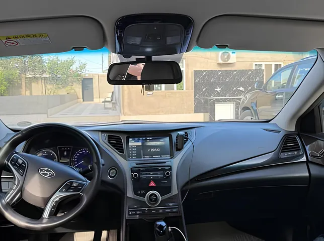 Hyundai Grandeur, 2.2 L, 2015 year, 252 000 km, Baku - Price: 24 500 ₼ - Tunel.az