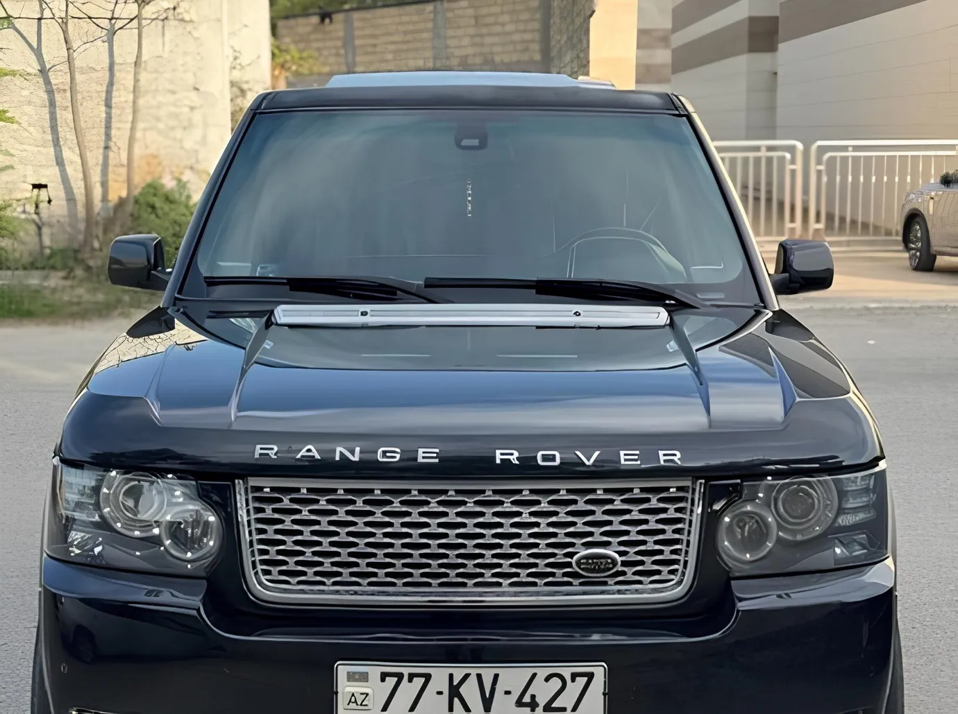 Land Rover Range Rover, 4.4 L, 2004 year, 332 122 km, Baku - Price: 18 400 ₼ - Tunel.az