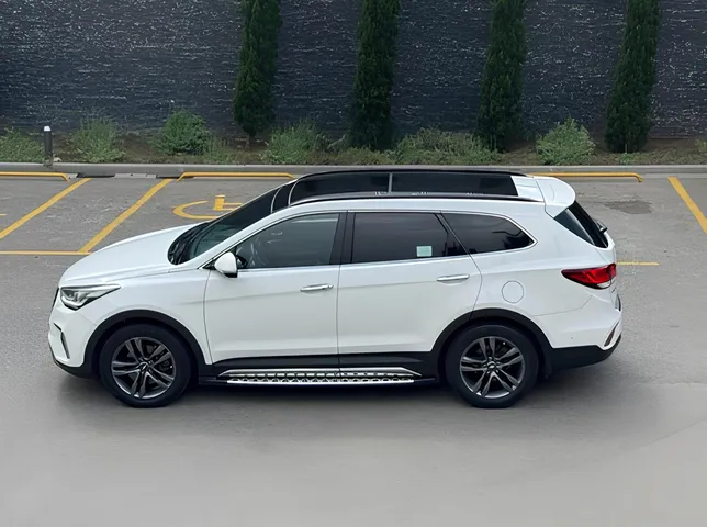 Hyundai Grand Santa Fe, 2.2 L, 2017 год, 173 000 km, Баку - Цена: 41 000 ₼ - Tunel.az