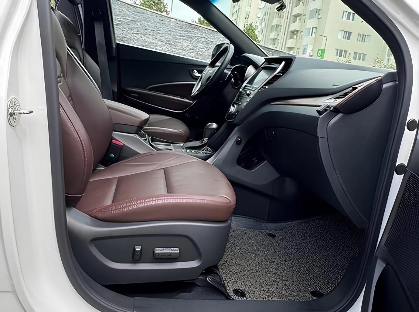 Hyundai Grand Santa Fe, 2.2 L, 2017 год, 173 000 km, Баку - Цена: 41 000 ₼ - Tunel.az