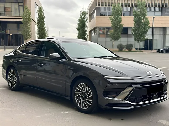 Hyundai Sonata, 2.0 L, 2025 year, 4 000 km, Baku - Price: 49 900 ₼ - Tunel.az