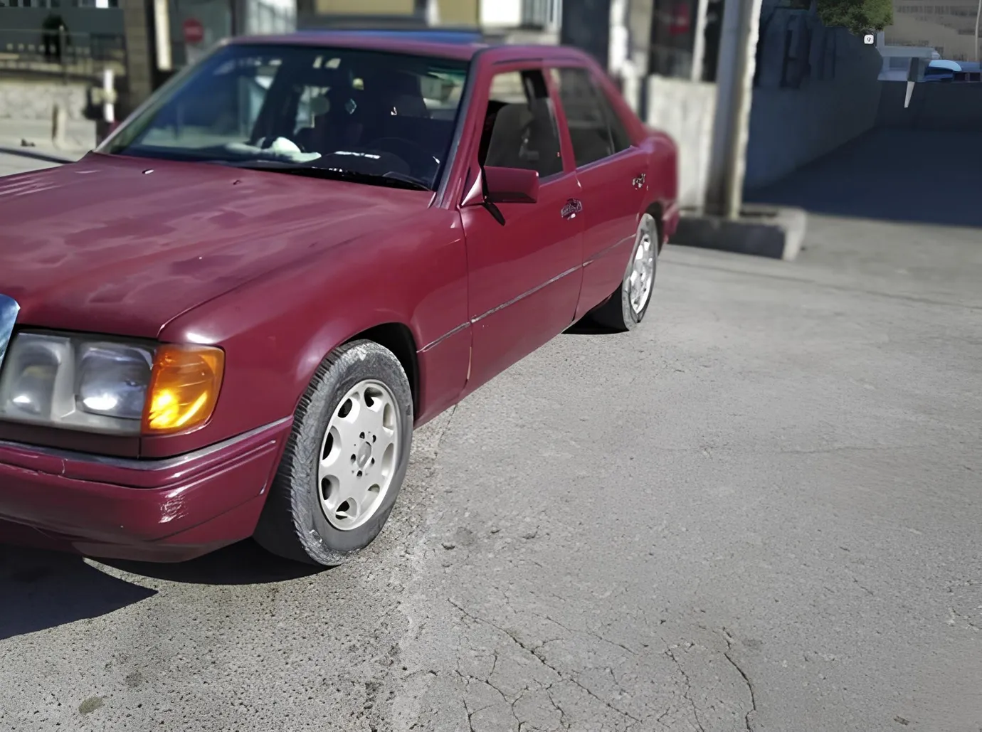 Mercedes 250 D, 2.5 L, 1991 год, 370 000 km, Шеки - Цена: 5 200 ₼ - Tunel.az
