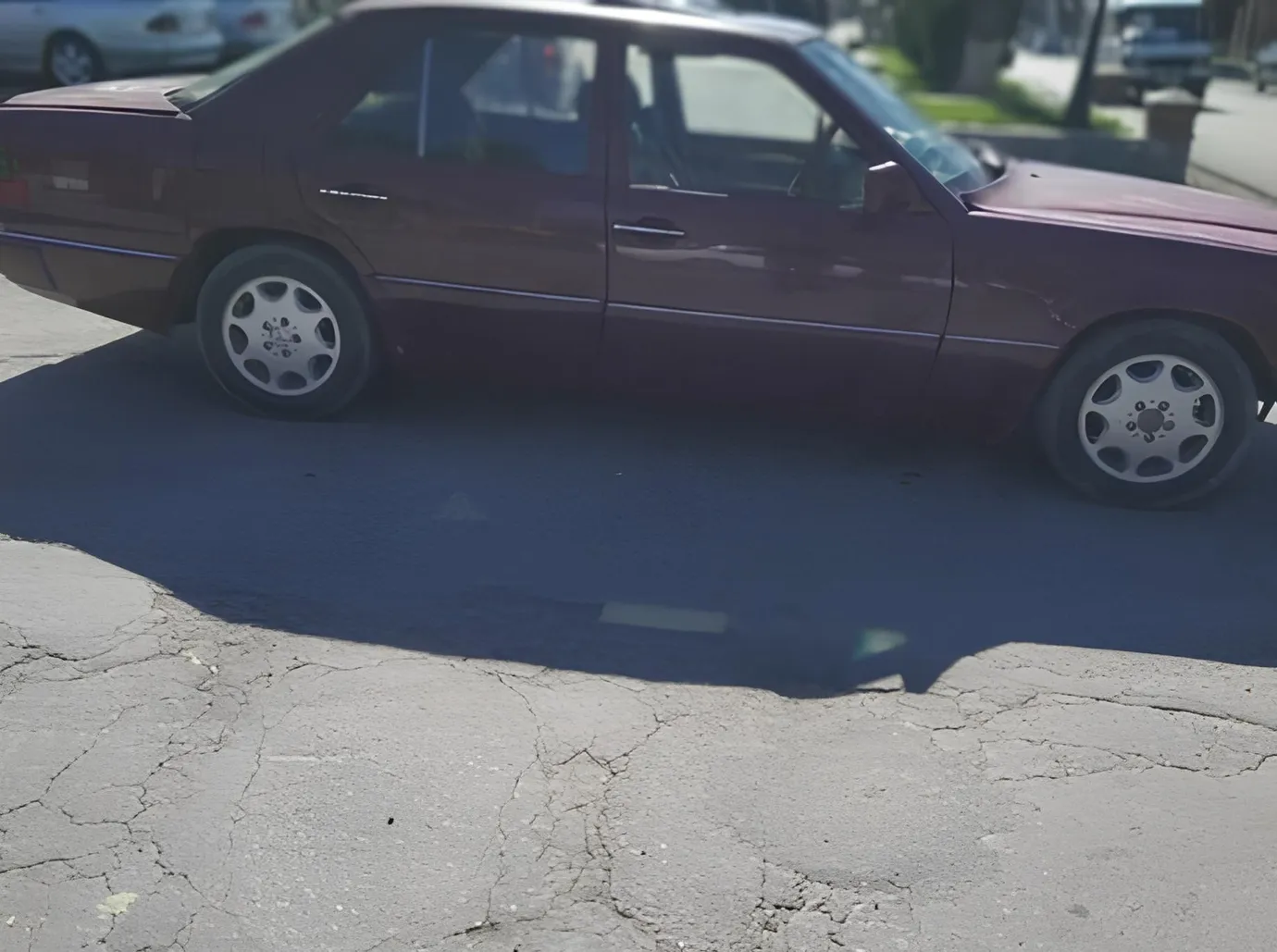 Mercedes 250 D, 2.5 L, 1991 год, 370 000 km, Шеки - Цена: 5 200 ₼ - Tunel.az