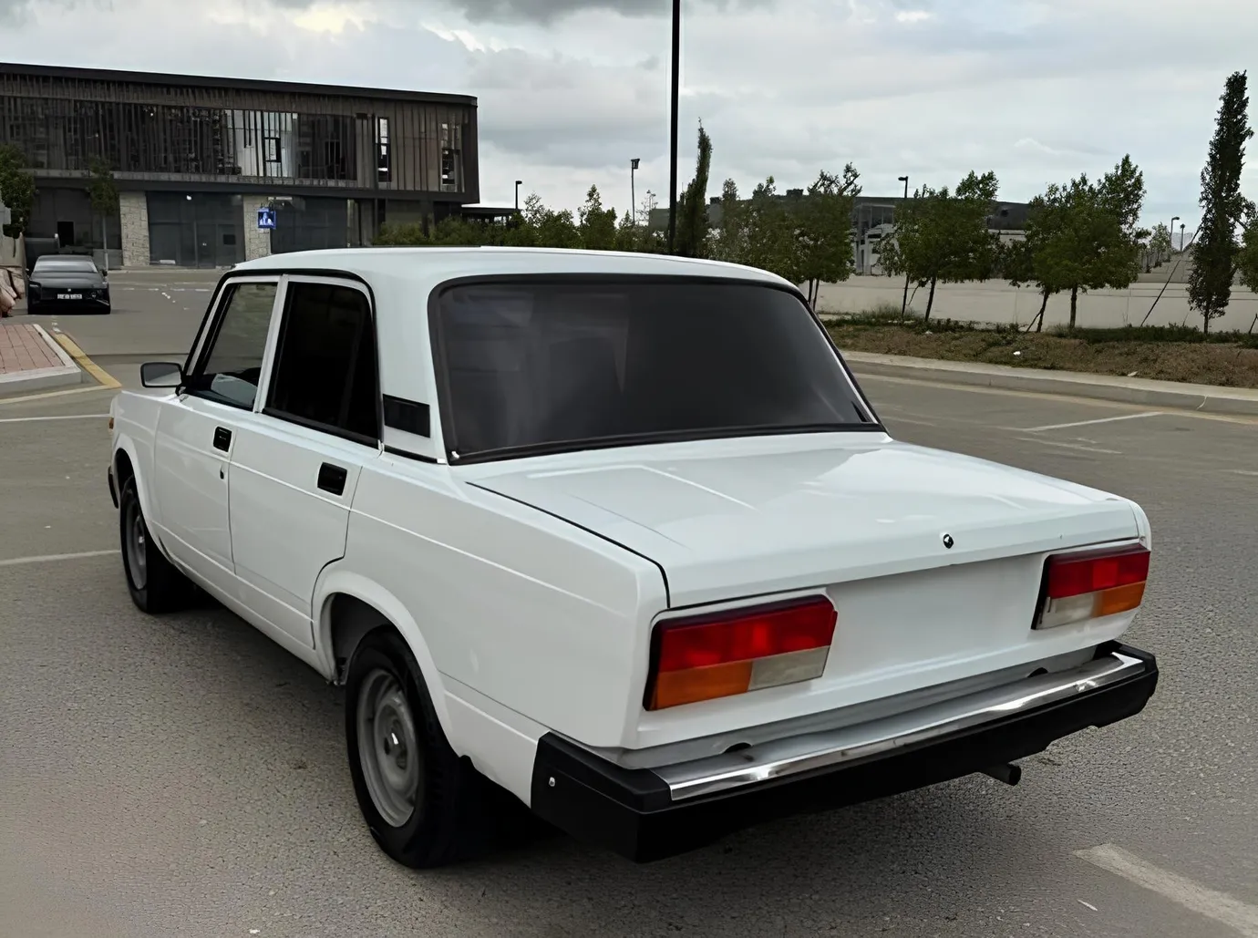 LADA (VAZ) 2107, 1.6 L, 2008 i̇l, 258 000 km, Bakı - Qiymət: 5 200 ₼ - Tunel.az