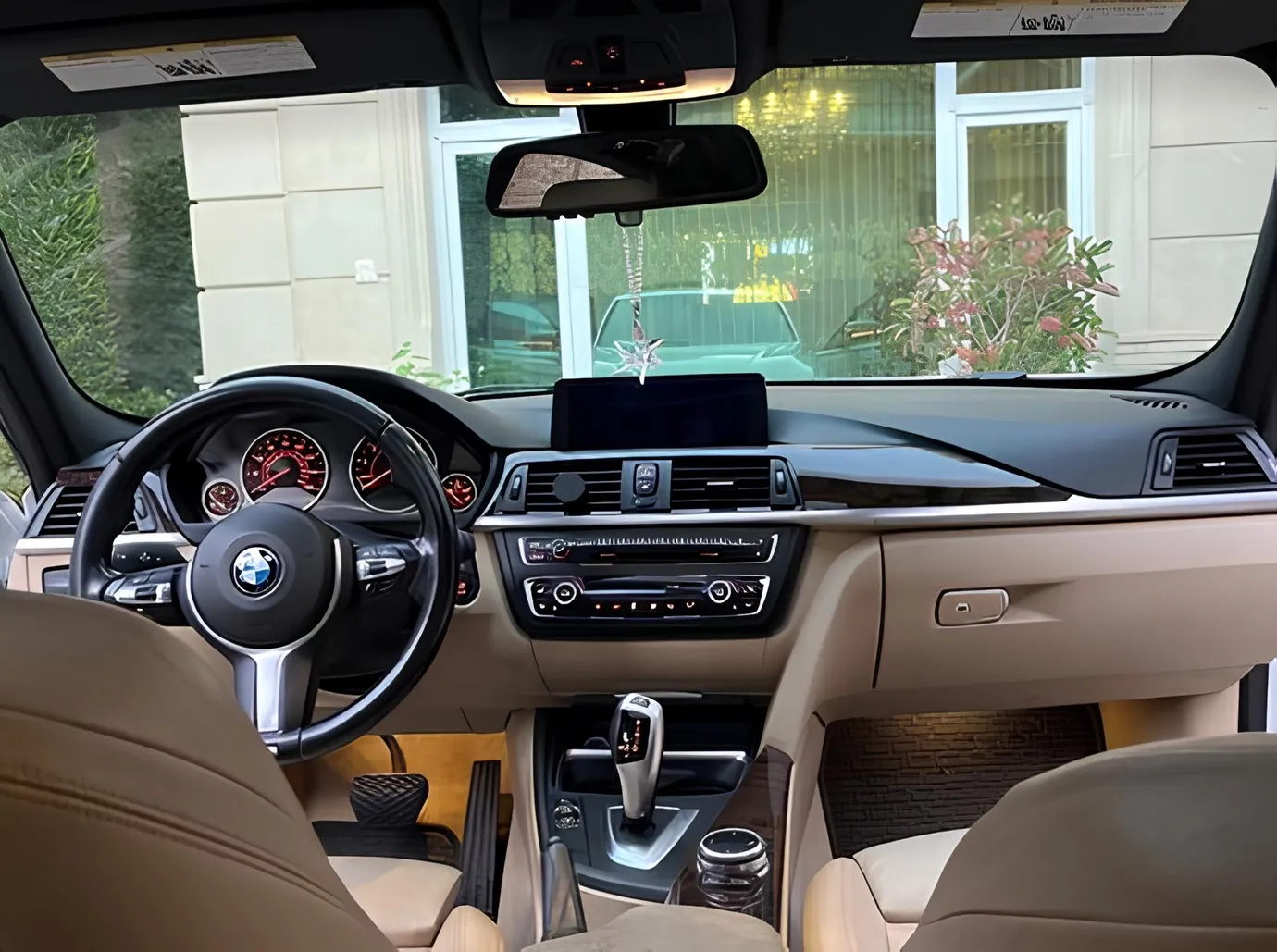BMW 328, 2.0 L, 2015 год, 229 000 km, Баку - Цена: 21 400 ₼ - Tunel.az