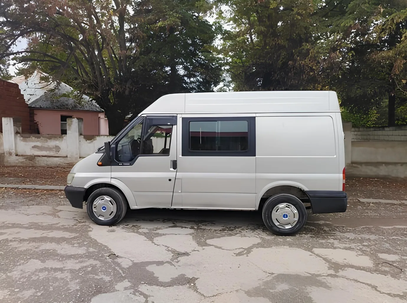 Ford Transit, 2.0 L, 2001 жыл, 340 000 km, Guba - Баасы: 14 700 ₼ - Tunel.az