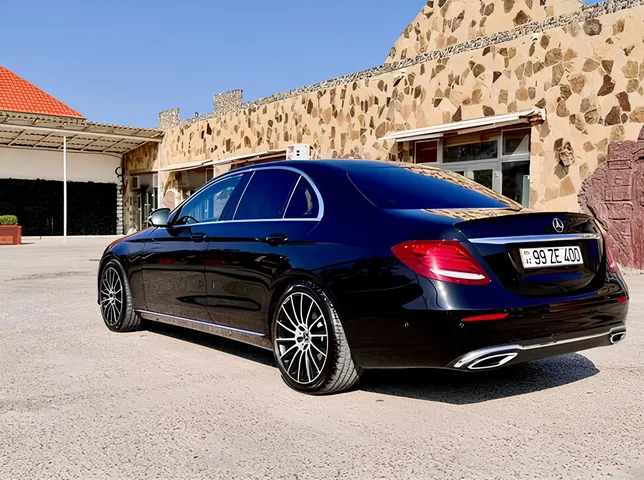 Mercedes E 220 d, 2.0 L, 2017 year, 249 000 km, Baku - Price: 42 000 ₼ - Tunel.az