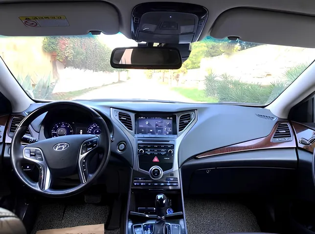 Hyundai Grandeur, 2.2 L, 2016 i̇l, 220 425 km, Bakı - Qiymət: 24 400 ₼ - Tunel.az