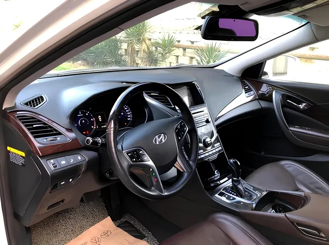 Hyundai Grandeur, 2.2 L, 2016 i̇l, 220 425 km, Bakı - Qiymət: 24 400 ₼ - Tunel.az