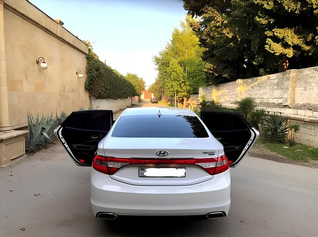 Hyundai Grandeur, 2.2 L, 2016 i̇l, 220 425 km, Bakı - Qiymət: 24 400 ₼ - Tunel.az