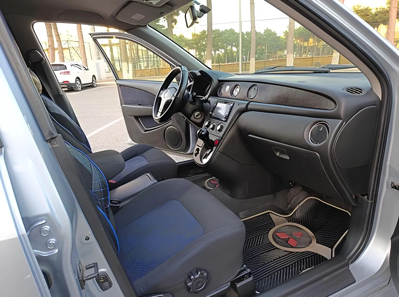 Mitsubishi Airtrek, 2.0 L, 2004 year, 235 782 km, Sumgayit - Price: 7 900 ₼ - Tunel.az