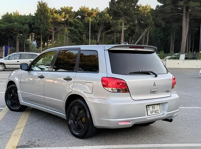 Mitsubishi Airtrek, 2.0 L, 2004 year, 235 782 km, Sumgayit - Price: 7 900 ₼ - Tunel.az