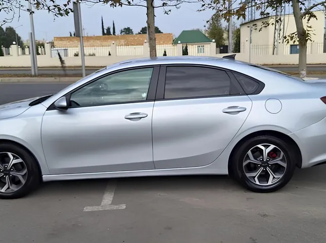 Kia Forte, 2.0 L, 2019 год, 218 871 km, Гянджа - Цена: 21 000 ₼ - Tunel.az