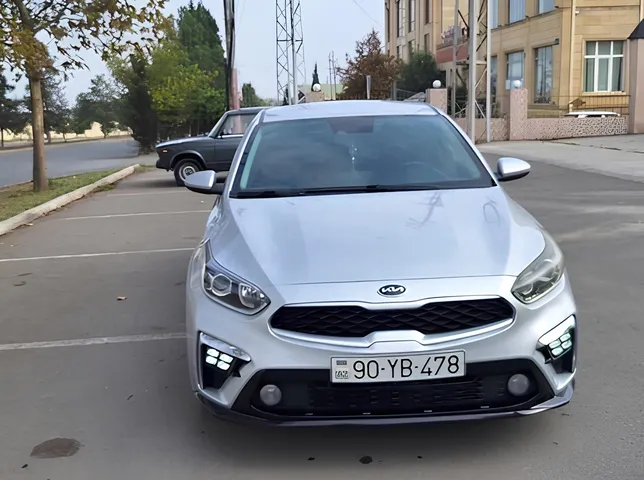 Kia Forte, 2.0 L, 2019 год, 218 871 km, Гянджа - Цена: 21 000 ₼ - Tunel.az
