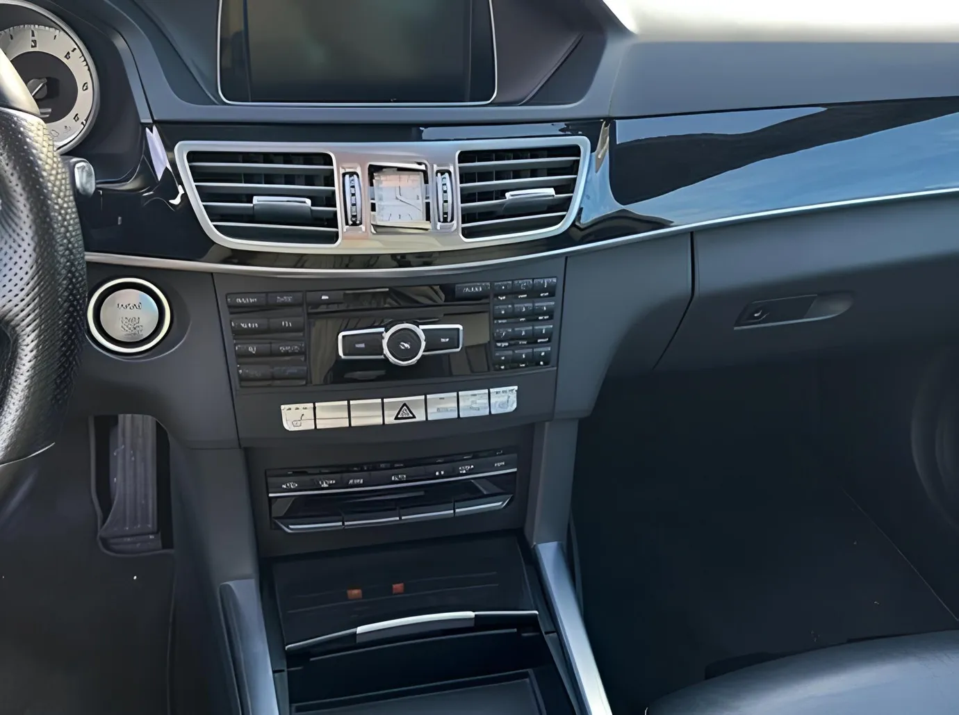Mercedes E 220, 2.1 L, 2014 год, 166 000 km, Баку - Цена: 28 000 ₼ - Tunel.az