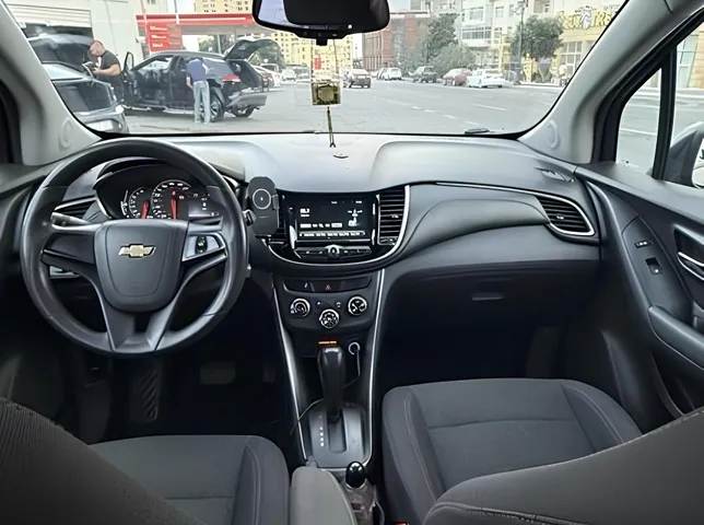 Chevrolet Trax, 1.4 L, 2017 год, 197 000 km, Баку - Цена: 16 500 ₼ - Tunel.az