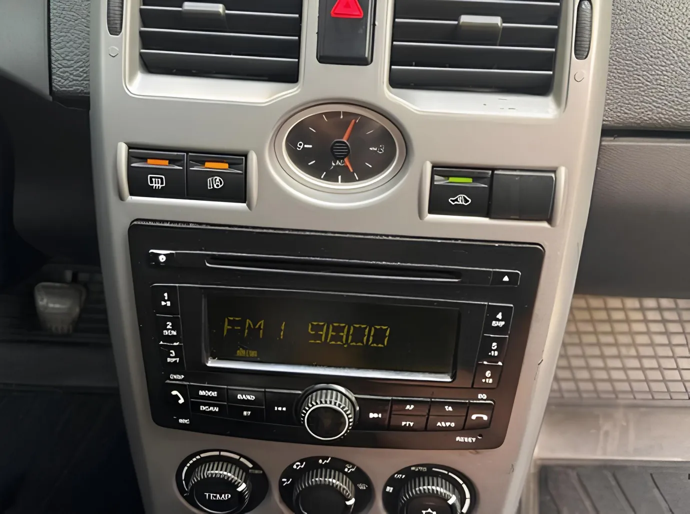 LADA (VAZ) Priora, 1.6 L, 2013 i̇l, 239 457 km, Bakı - Qiymət: 10 900 ₼ - Tunel.az
