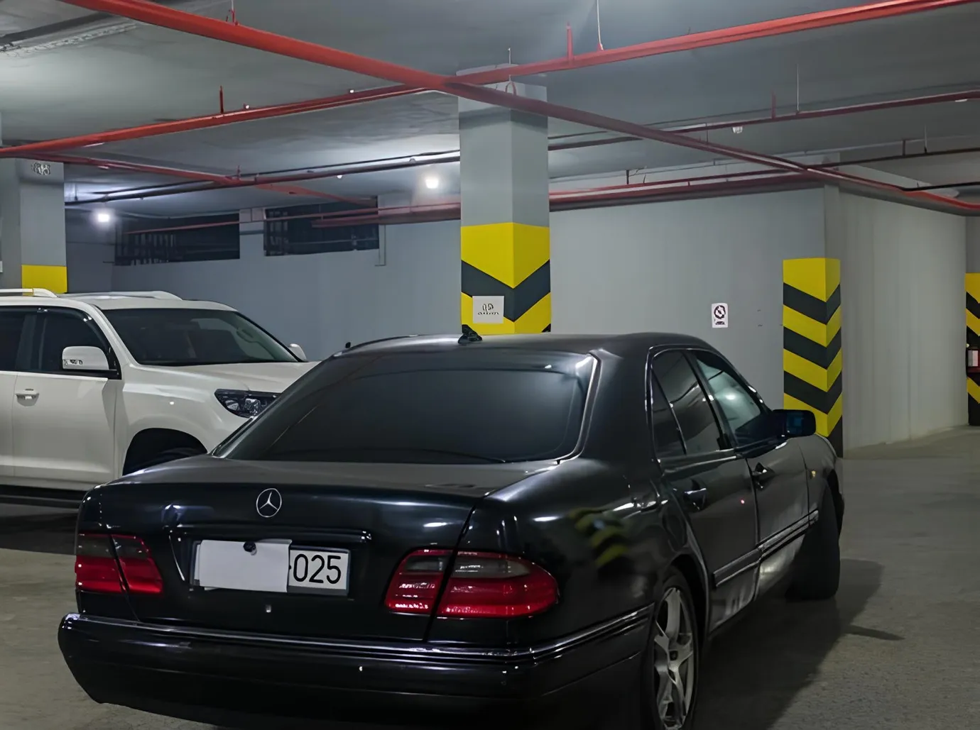 Mercedes E 240, 2.4 L, 1999 i̇l, 620 000 km, Bakı - Qiymət: 14 800 ₼ - Tunel.az