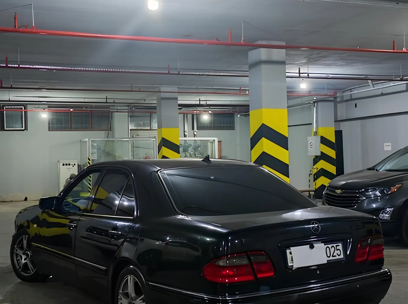 Mercedes E 240, 2.4 L, 1999 i̇l, 620 000 km, Bakı - Qiymət: 14 800 ₼ - Tunel.az