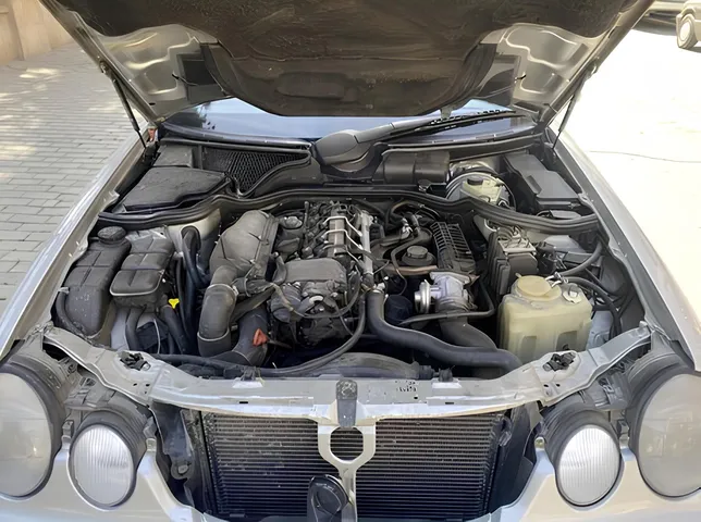 Mercedes E 220, 2.2 L, 2000 i̇l, 496 000 km, Bakı - Qiymət: 15 900 ₼ - Tunel.az