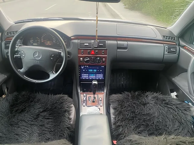 Mercedes E 220, 2.2 L, 2000 i̇l, 496 000 km, Bakı - Qiymət: 15 900 ₼ - Tunel.az