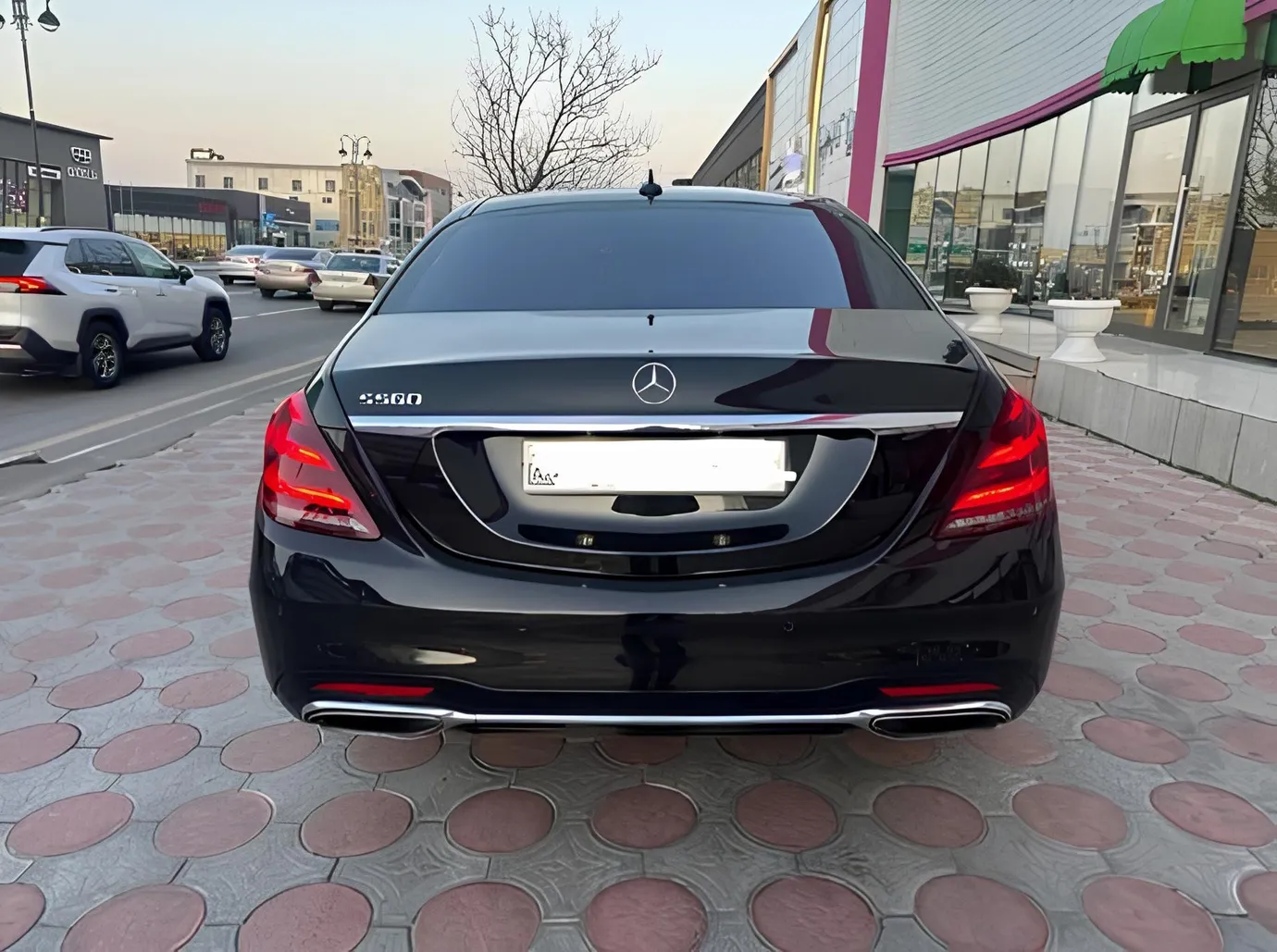 Mercedes S 500, 4.7 L, 2014 год, 180 000 km, Баку - Цена: 60 000 ₼ - Tunel.az