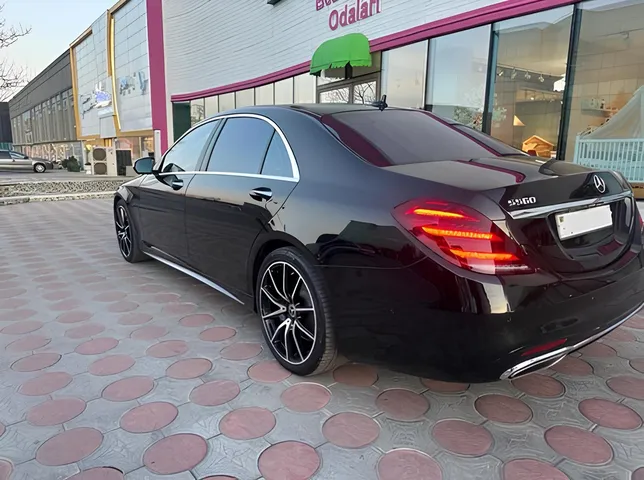 Mercedes S 500, 4.7 L, 2014 год, 180 000 km, Баку - Цена: 60 000 ₼ - Tunel.az