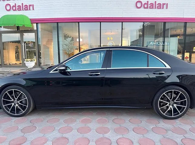 Mercedes S 500, 4.7 L, 2014 год, 180 000 km, Баку - Цена: 60 000 ₼ - Tunel.az
