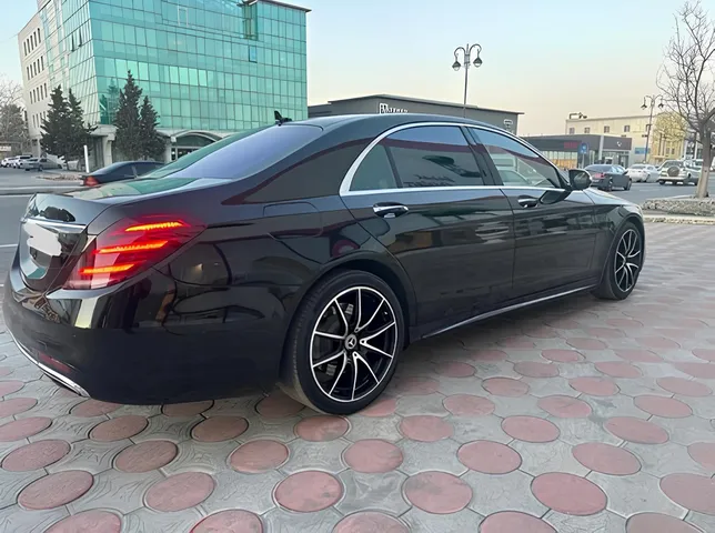 Mercedes S 500, 4.7 L, 2014 год, 180 000 km, Баку - Цена: 60 000 ₼ - Tunel.az